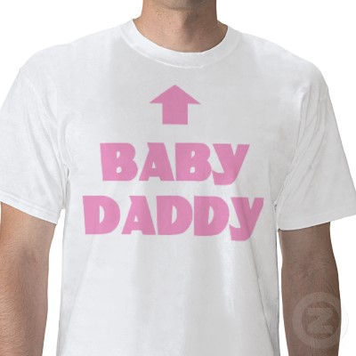 funny_baby_daddy_arrow_expecting_dad_t_shirt_girl-p235308265655321826trlf_400