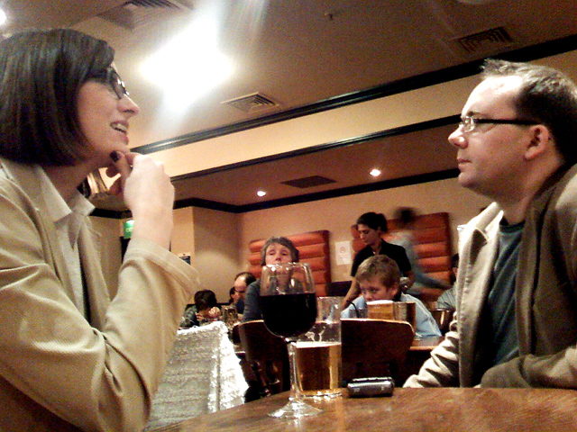 waiter-restaurant-2 waiter-restaurant-2
