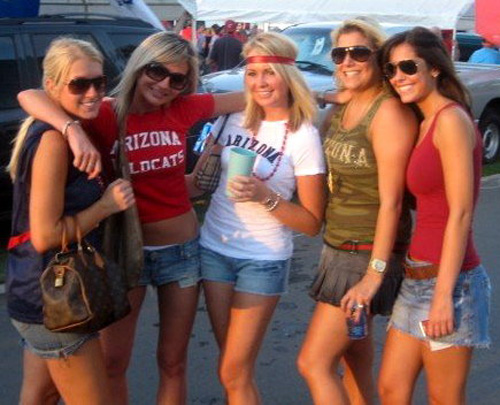 Hot girls at cws The 15 Hottest University Of Arizona Wildcats Gallery Campus Socialite
