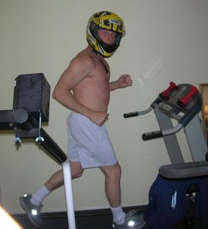 guy-on-treadmill-missing-class