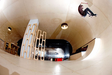 skateboard house
